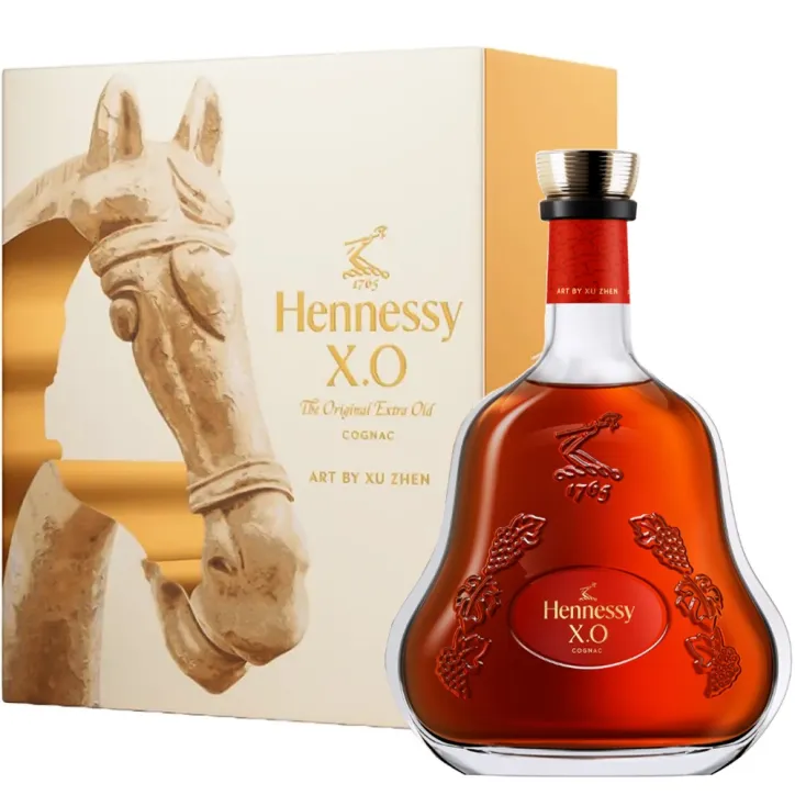 Hennessy X.O. Estuchado Horse Year x Xu Zhen